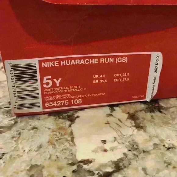 Nike Huarache Run (GS) White Metallic Silver Grade School Size 5Y NIB 654275-108 - Picture 7 of 7